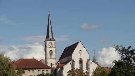HAB-Kirche_140824_mitMönchsturm+EvangKirche